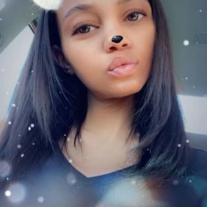 Meet your Posher, Alexandria